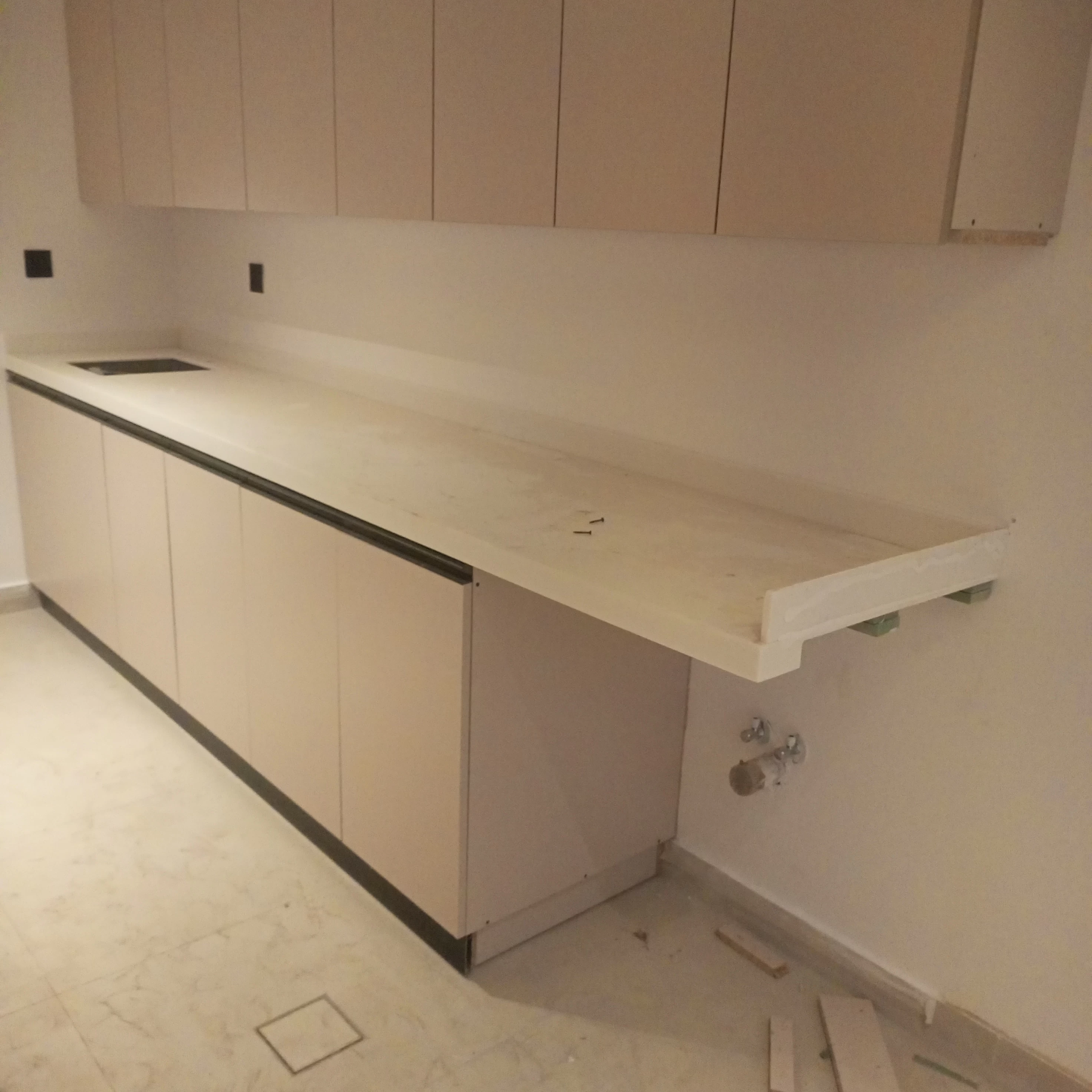 توريد وتركيب ابواب وشبابيك المنيوم الخبر الدمام0547578937‬